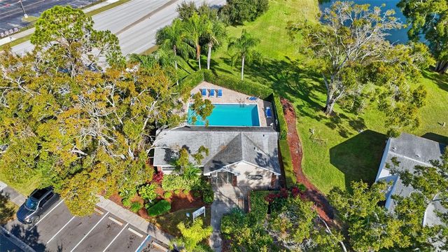2948 BANCROFT CIRCLE E B, Palm Harbor, FL 34683