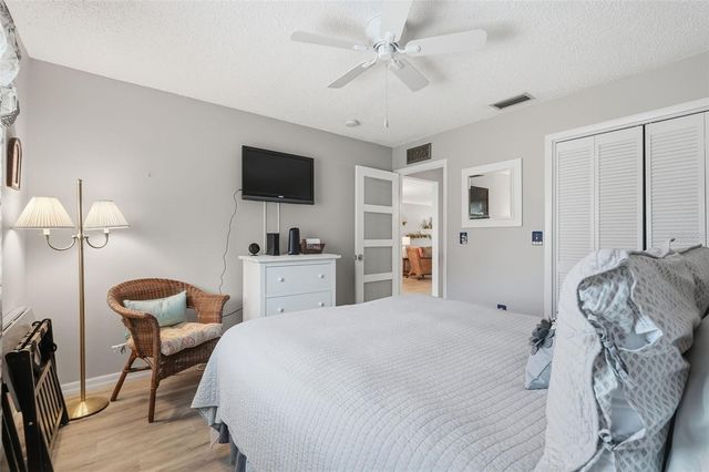 2948 BANCROFT CIRCLE E B, Palm Harbor, FL 34683