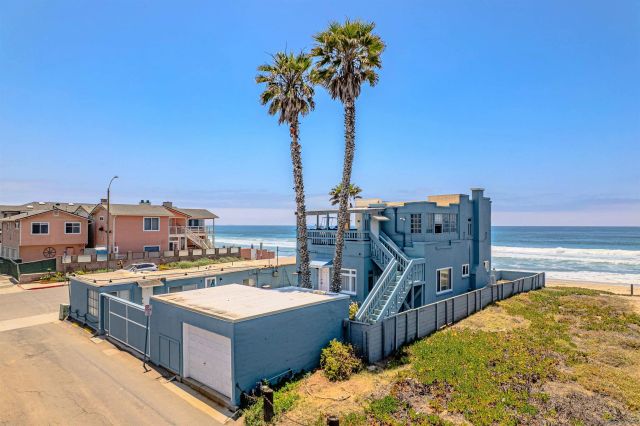 997 Ocean Ln, Imperial Beach, CA 91932