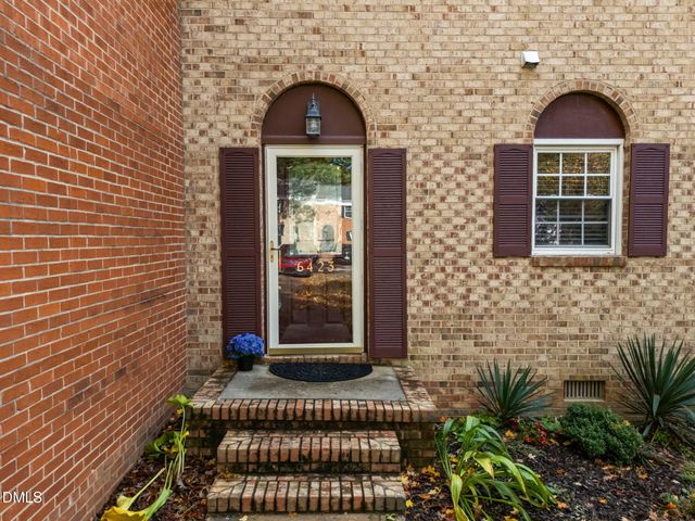 6423 New Market Way Way, Raleigh, NC 27615