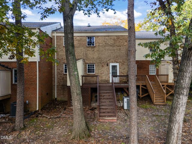 6423 New Market Way Way, Raleigh, NC 27615