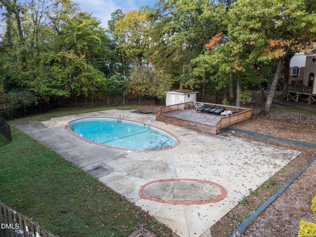 6423 New Market Way Way, Raleigh, NC 27615