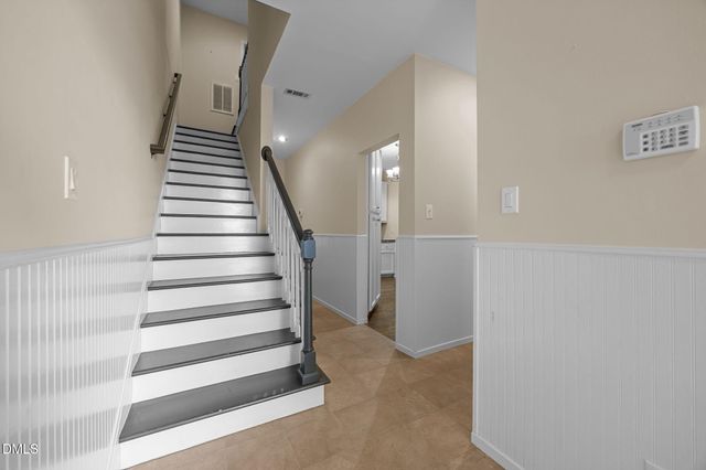 6423 New Market Way Way, Raleigh, NC 27615