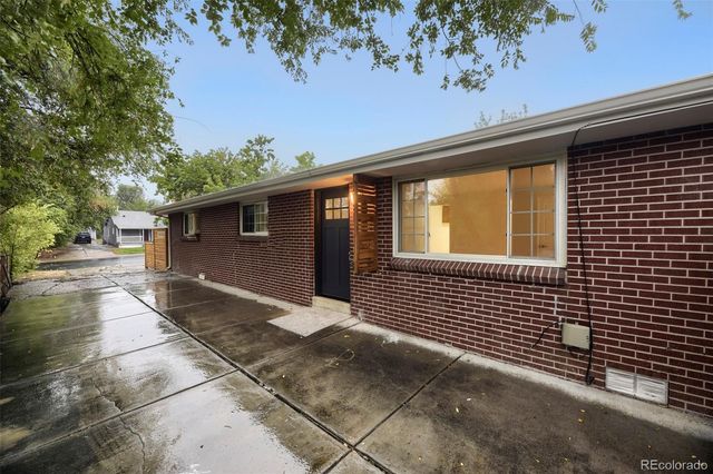 907 Newton Street, Denver, CO 80204