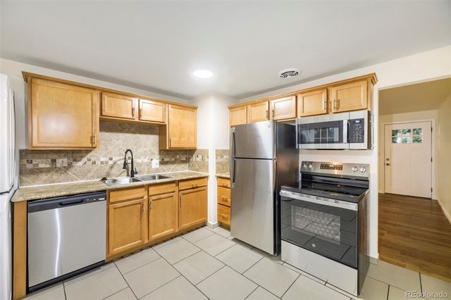 907 Newton Street, Denver, CO 80204