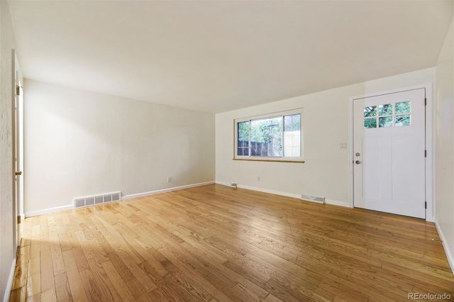 907 Newton Street, Denver, CO 80204
