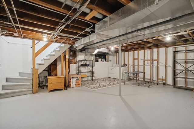 50 W Blodgett Avenue, Lake Bluff, IL 60044