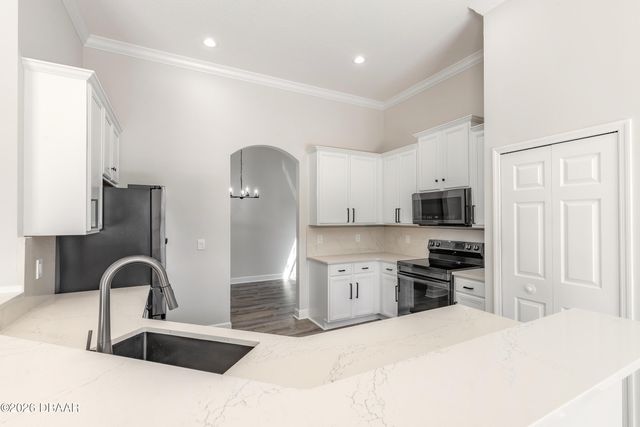 452 Venetian Villa Drive, New Smyrna Beach, FL 32168