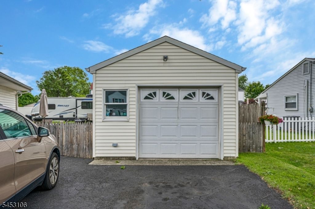 2 Orchid Pl, Middlesex Boro, NJ 08846 — photo 5