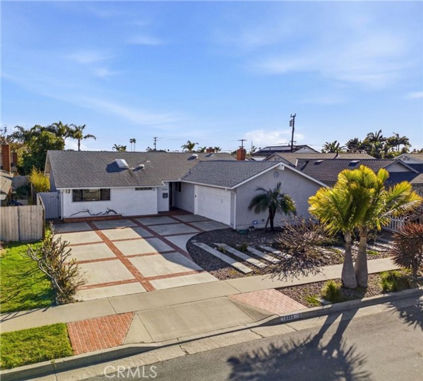 10362 Monitor Drive, Huntington Beach, CA 92646
