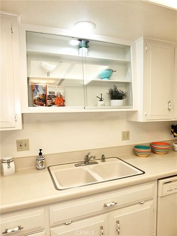 13381 Del Monte Drive M14-28F, Seal Beach, CA 90740