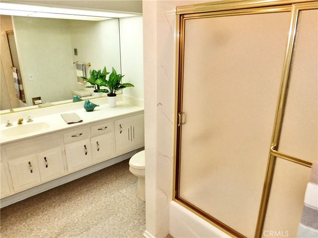 13381 Del Monte Drive M14-28F, Seal Beach, CA 90740
