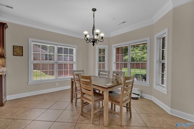 180 Derby Drive, Decatur, AL 35603
