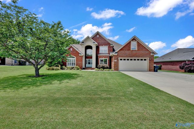 180 Derby Drive, Decatur, AL 35603