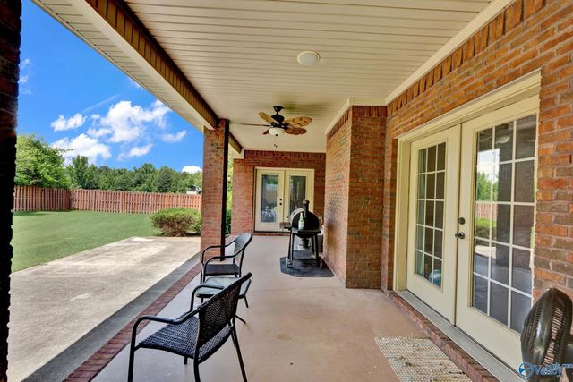 180 Derby Drive, Decatur, AL 35603