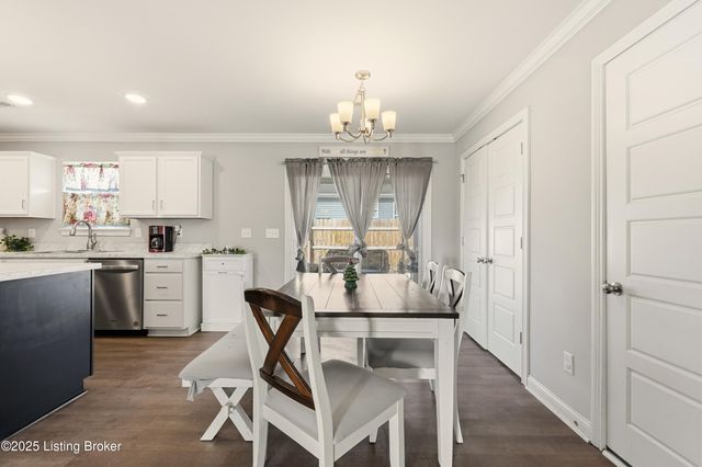 126 Clark Rd, Charlestown, IN 47111