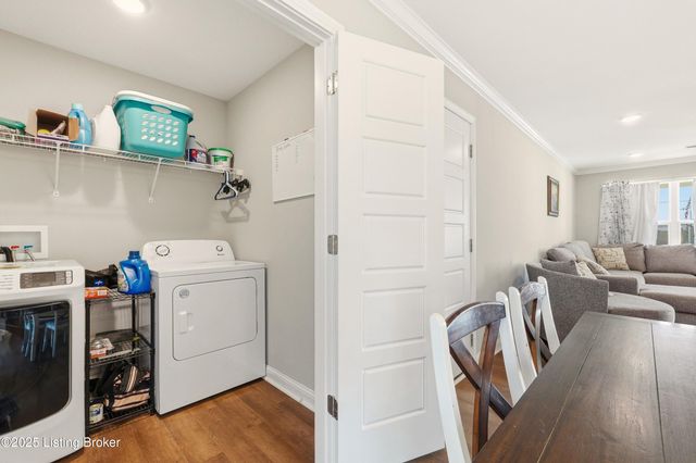 126 Clark Rd, Charlestown, IN 47111