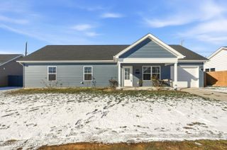 126 Clark Rd, Charlestown, IN 47111