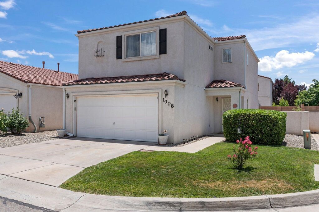 1308 VILLA CAMPO NE, Albuquerque, NM 87113