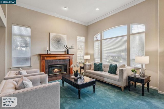 5374 Fernbank Dr, Concord, CA 94521