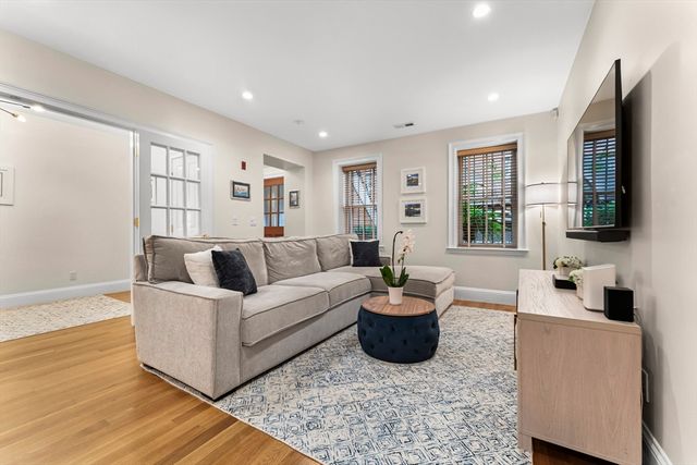 23 Worcester St 1, Boston, MA 02118