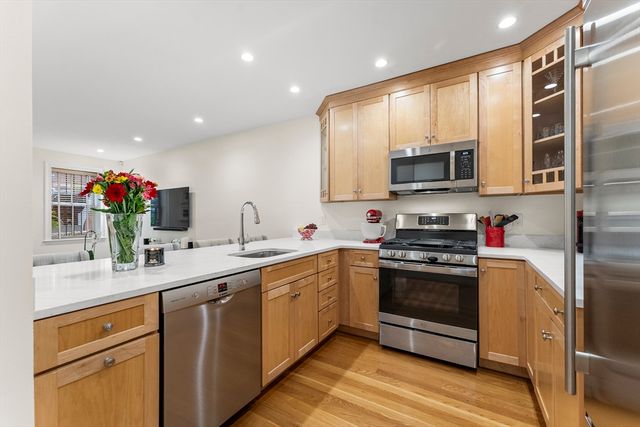 23 Worcester St 1, Boston, MA 02118