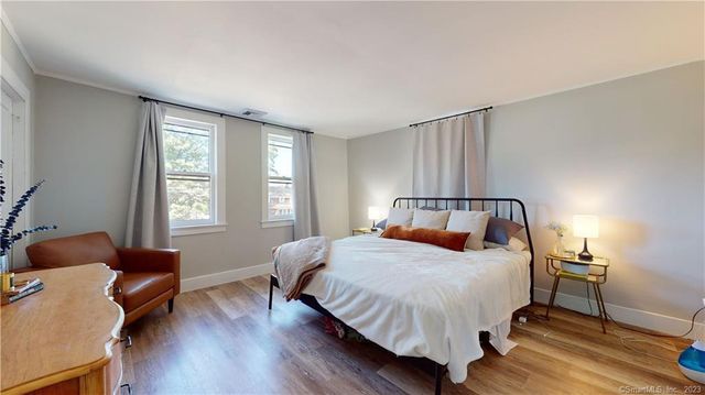 50 House Street, Glastonbury, CT 06033