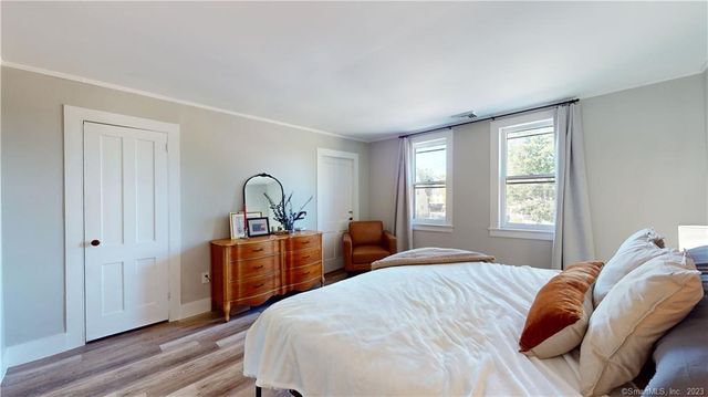 50 House Street, Glastonbury, CT 06033