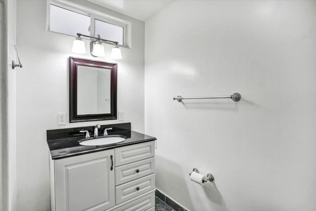 33 La Paloma, Campbell, CA 95008