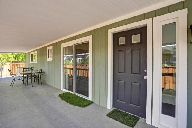 33 La Paloma, Campbell, CA 95008