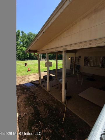 568 Dryden Avenue, Jackson, MS 39209