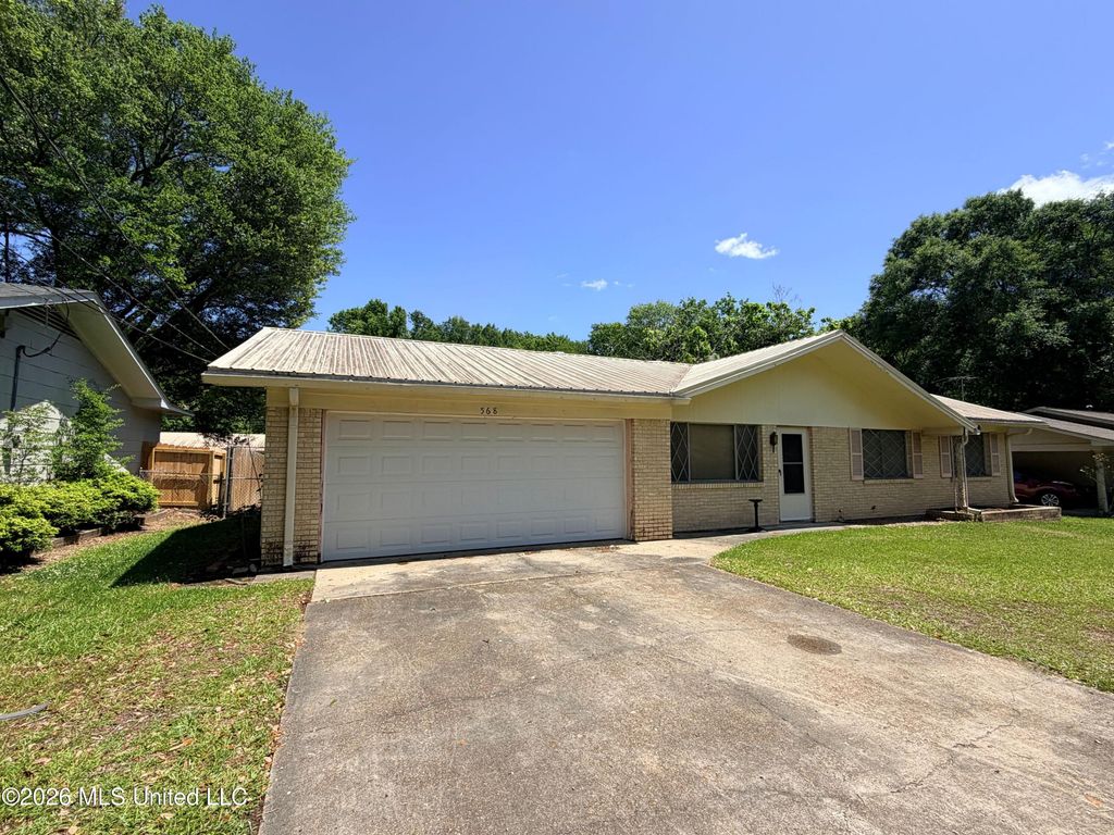 568 Dryden Avenue, Jackson, MS 39209