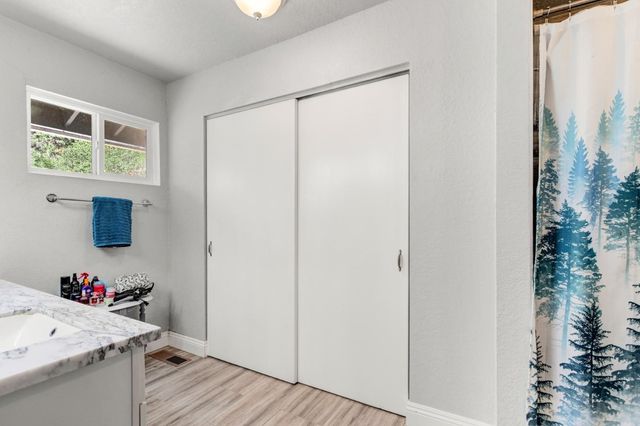 13555 Rancho Nogotta Ln, Grass Valley, CA 95949