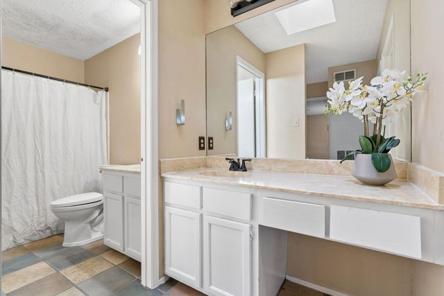 8340 Fathom CIR 101, Austin, TX 78750