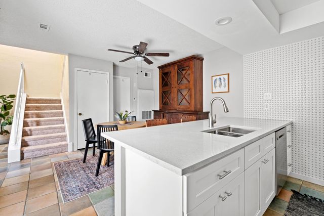 8340 Fathom CIR 101, Austin, TX 78750
