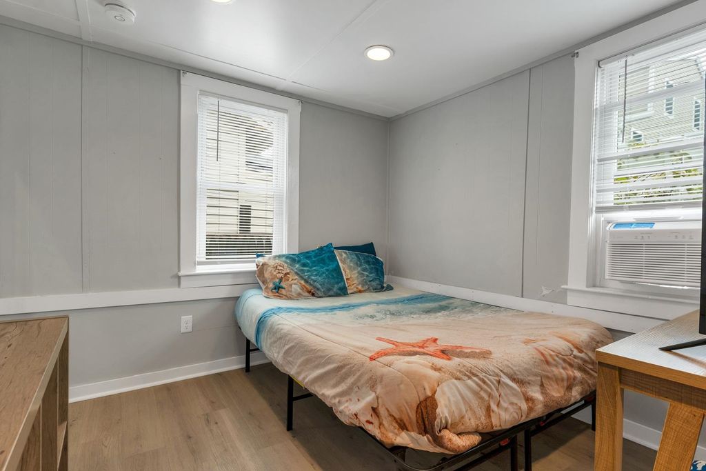 Image 22 of property listing at 9 Riverview Terrace, Hampton, NH 03842
