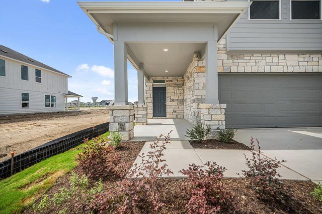 335 Young ST, Buda, TX 78610