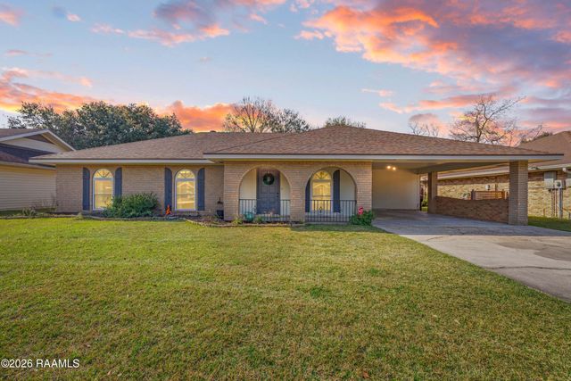 318 San Carlos Circle, Lafayette, LA 70506