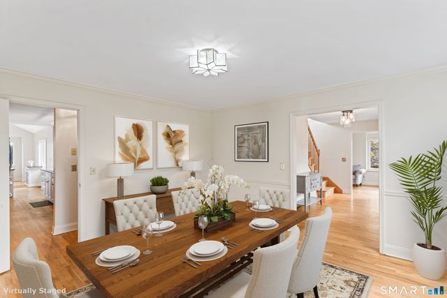 35 Aarons Court, Ridgefield, CT 06877