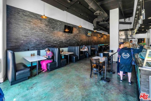 1260 S Corning Street 203, Los Angeles, CA 90035