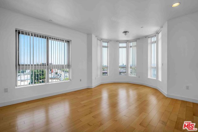 1260 S Corning Street 203, Los Angeles, CA 90035