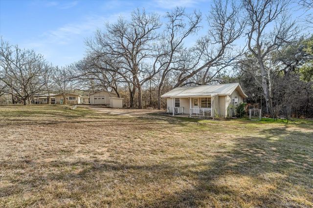1300 Flite Acres RD, Wimberley, TX 78676