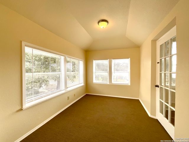 1645 W Mulberry, San Antonio, TX 78201