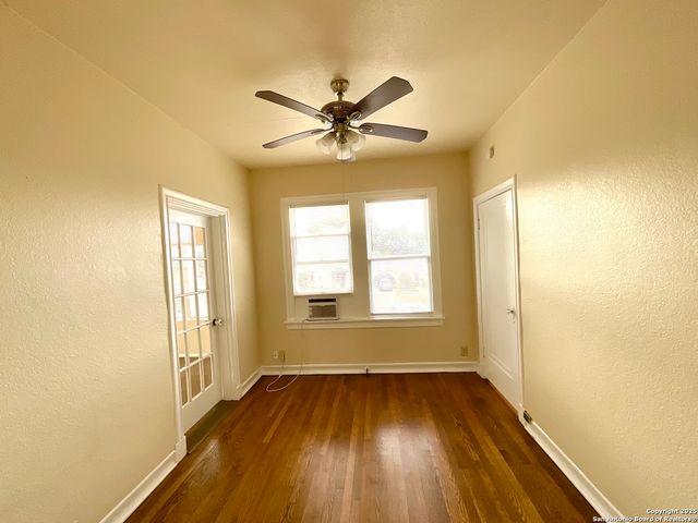 1645 W Mulberry, San Antonio, TX 78201