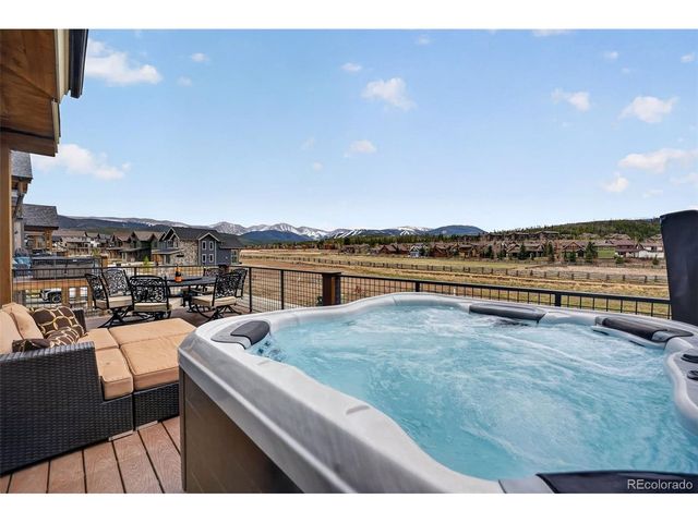 96 Hay Meadow Dr, Fraser, CO 80442