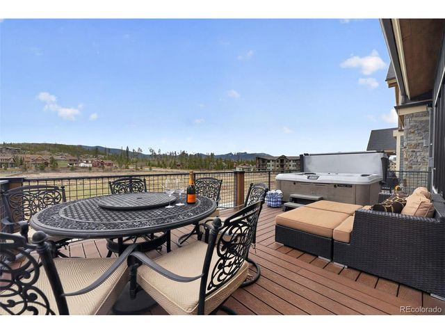 96 Hay Meadow Dr, Fraser, CO 80442