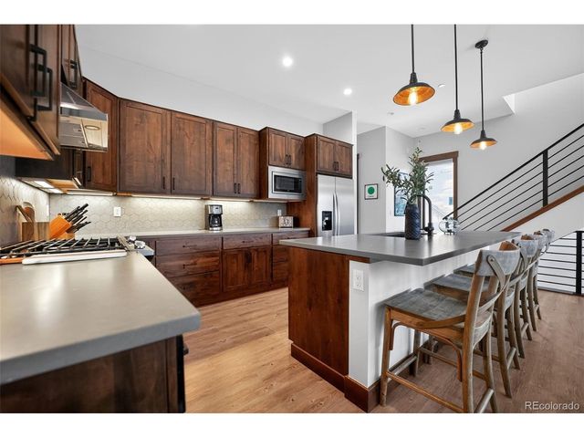 96 Hay Meadow Dr, Fraser, CO 80442