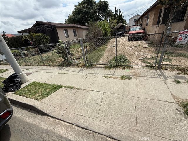 10732 Weignad, Los Angeles, CA 90059