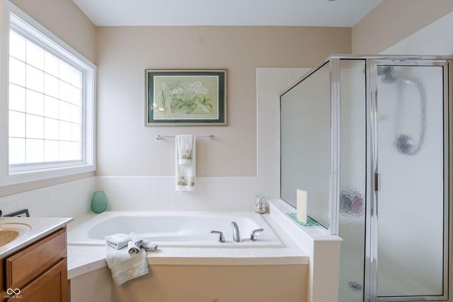 896 Silverleaf Drive, Greenwood, IN 46143