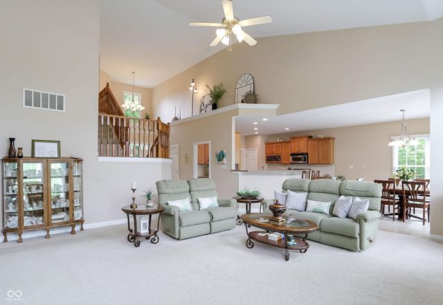 896 Silverleaf Drive, Greenwood, IN 46143